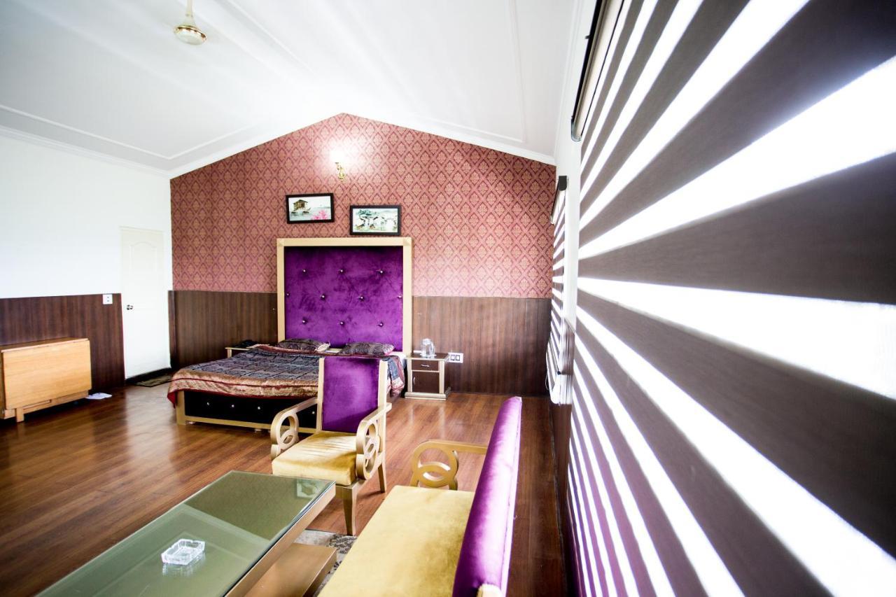 Tehri Club And Resort Chamba  Exterior foto
